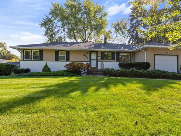 7048 Ewing Ave N, Brooklyn Center, MN 55429