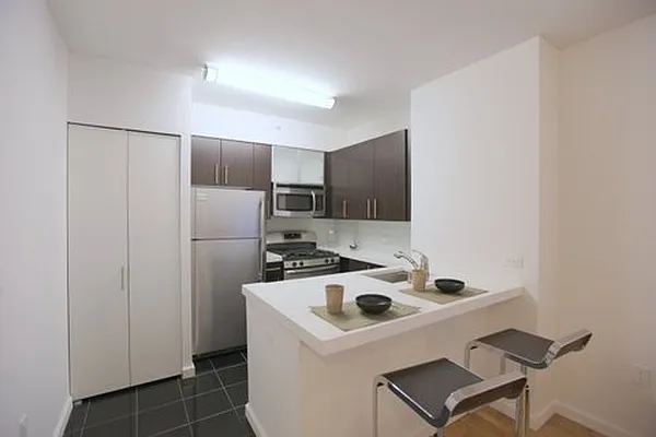 Rented by Bklyn Gold Leasing Office | media 28
