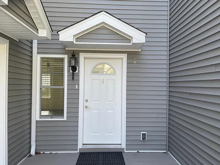 18 Goshen Rd #6 — Photo 3