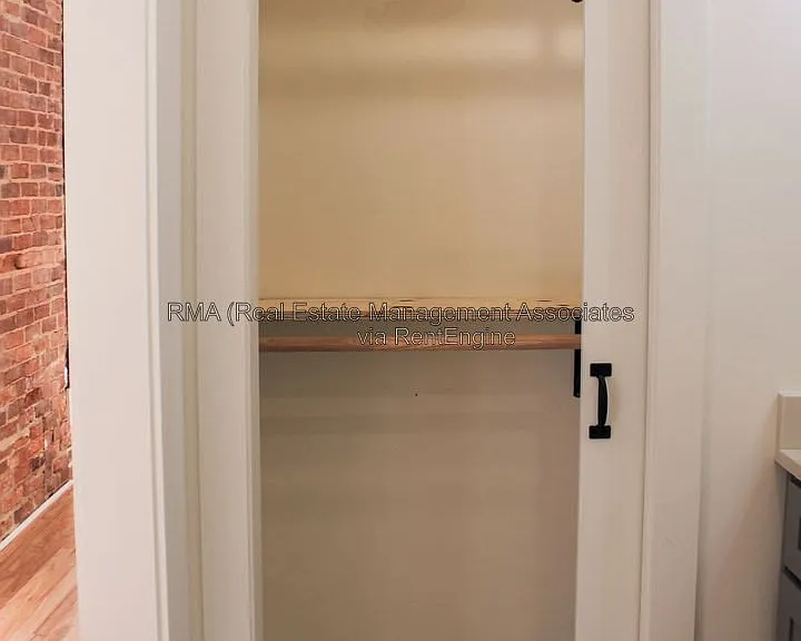 4 Zebulon St #2B — Photo 13