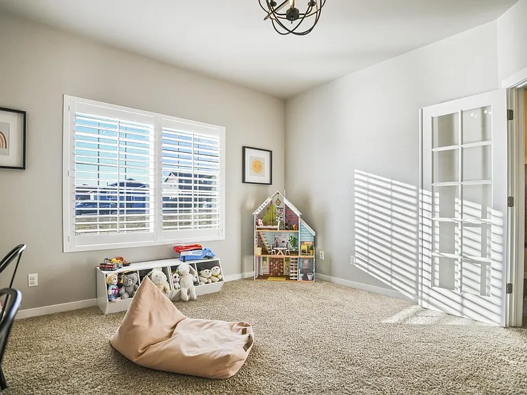 7685 Camille Ct — Photo 10