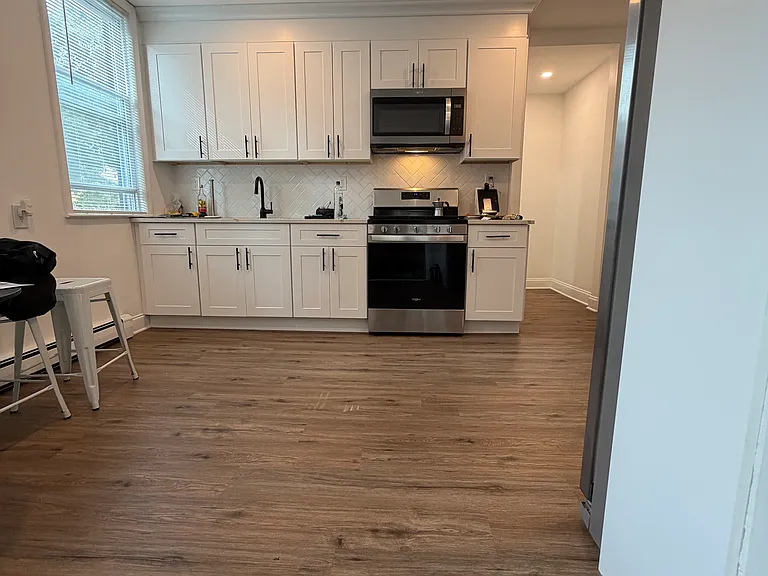 42 Lincoln St #1 — Photo 3
