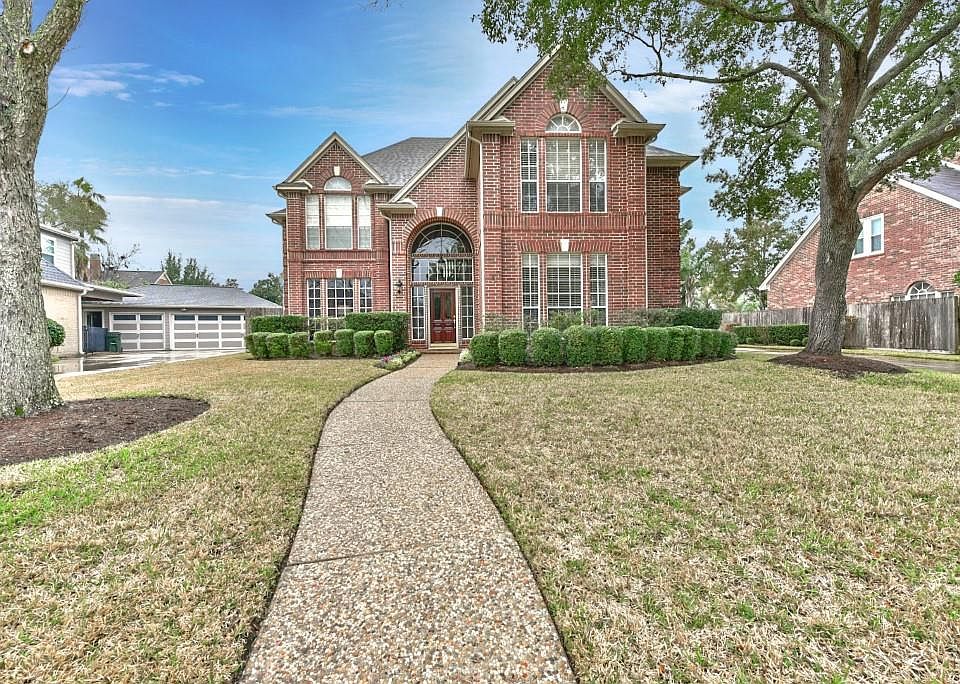 1st image of 3127 E Hickory Park Cir
