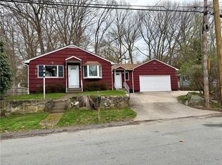 49 Williams St, Lincoln, RI 02865