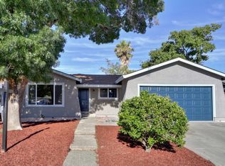 195 Warren Dr, Vacaville, CA 95687