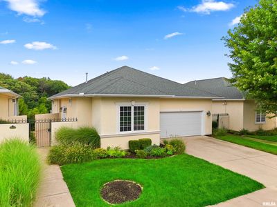 5606 W Grande Cir, Peoria, IL, 61615