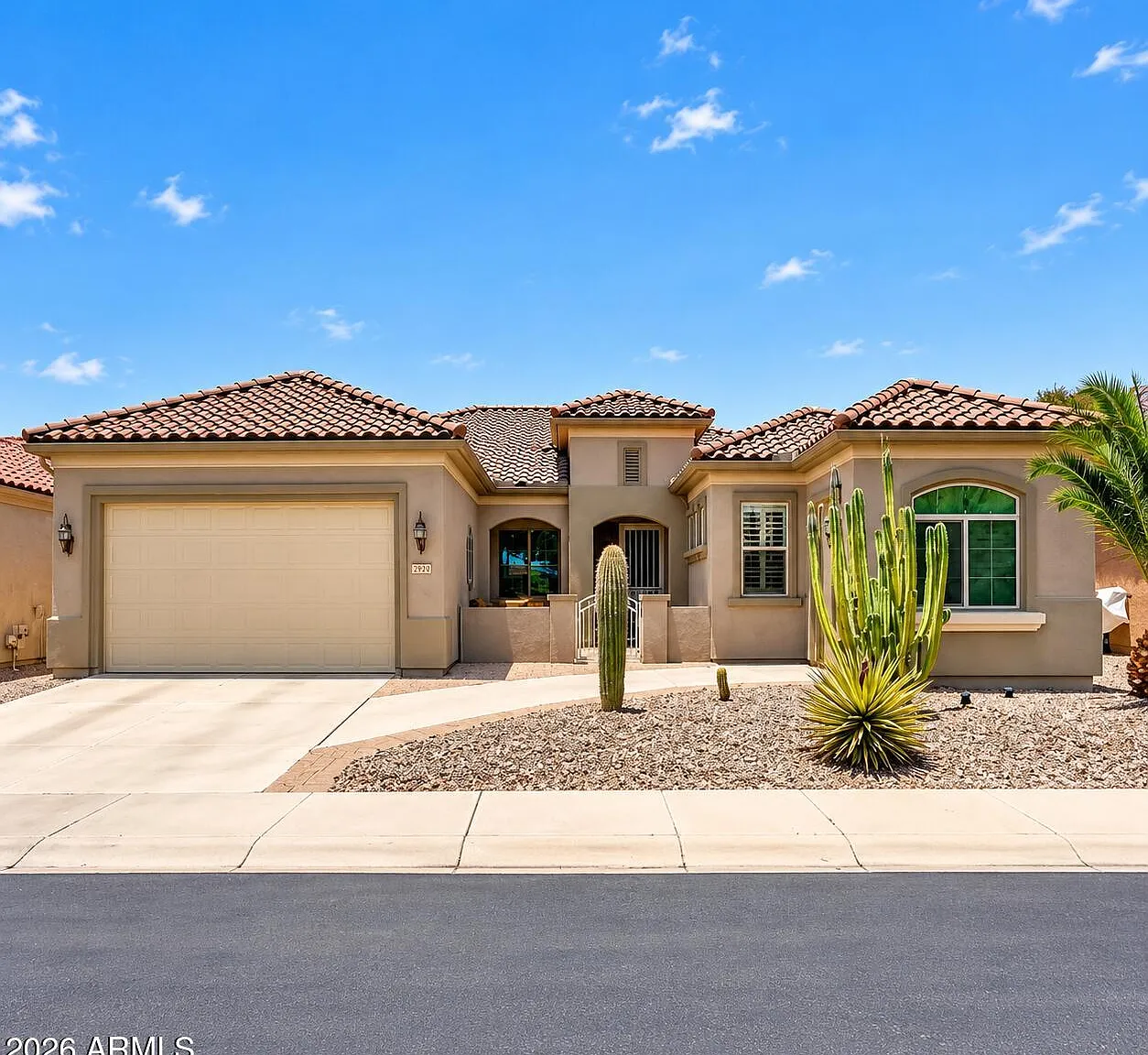 3 bed, 3.0 bath, 2529 sqft, $4,500 — Photo 2