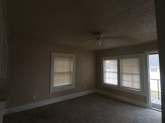 4th image of 207 Allison Ave #B