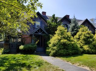7 Brunswick Ave, Lincoln, RI 02865