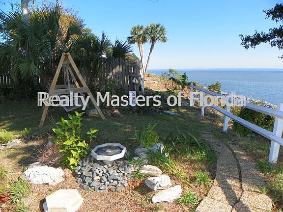 2nd image of 600 Scenic Highway 114