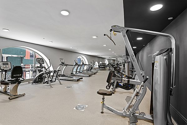 2nd image of 248 Duffield St #3EZ