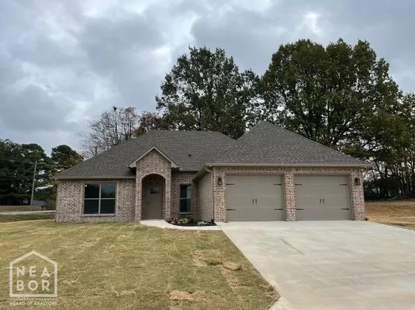 1909 N North 26th St, Paragould, AR 72450