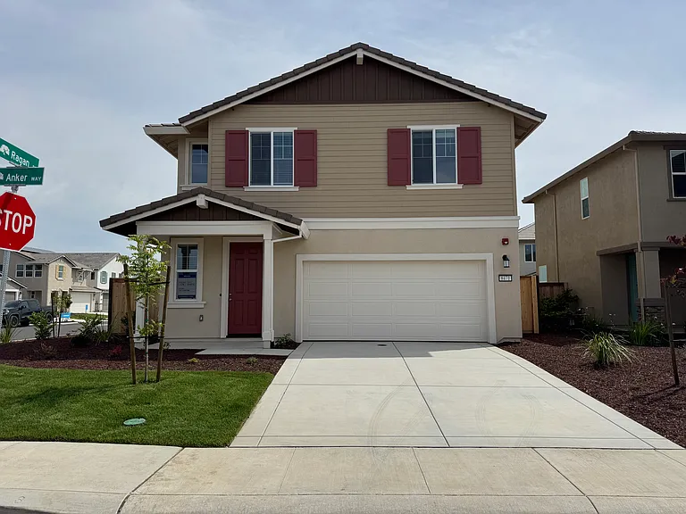 8471 Anker Way — Photo 1