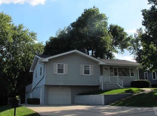 1625 Victoria St, Harlan, IA 51537