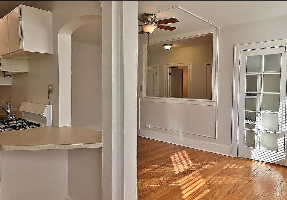 1st image of 1275 N Clarkson St APT 3