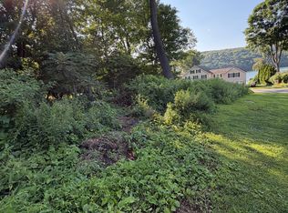 58 Taagan Point Rd, Danbury, CT 06811