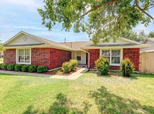 12516 Park Ave, Yukon, OK 73099