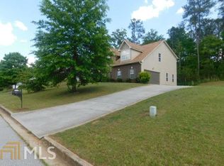 4540 S River Bnd, Ellenwood, GA 30294