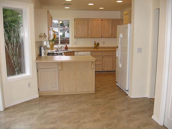 Kitchen & Nook