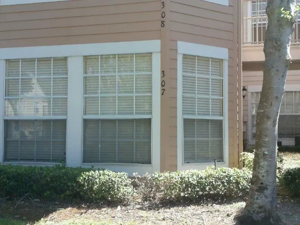 696 Youngstown 307 Pkwy, Altamonte Springs, FL 32714