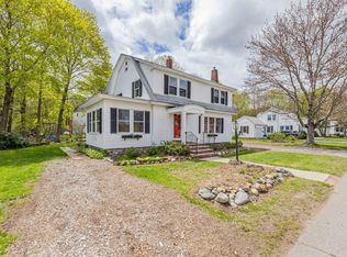 28 Bradeen St, Springvale, ME 04083