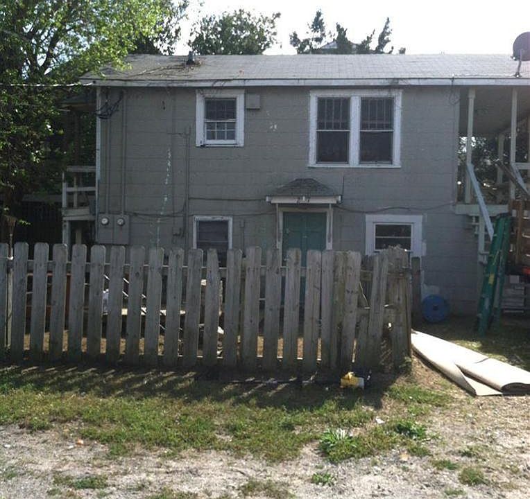 1st image of 27 W Greensboro Street