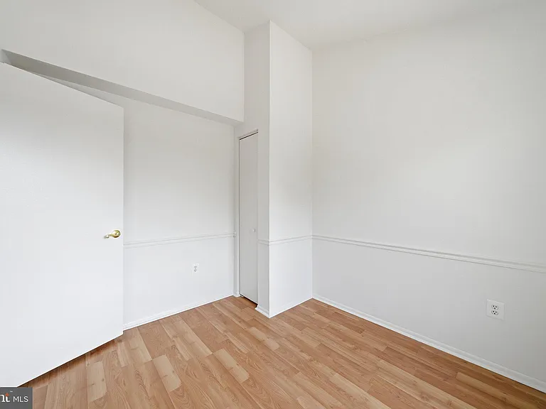 8010 Needwood Rd #201 — Photo 40