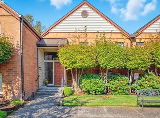 11992 SW Royalty Ct APT 18, King City, OR 97224