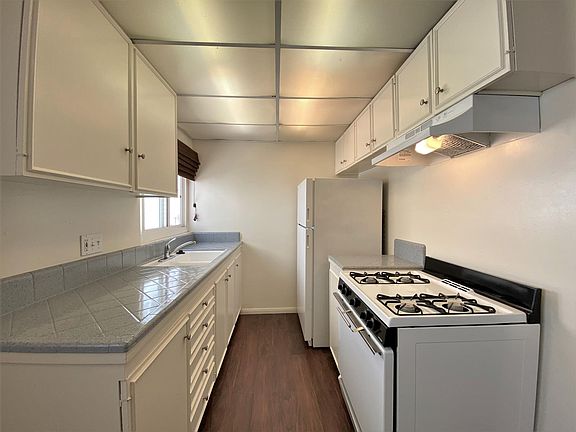 4th image of 4077 Lamont St APT 6