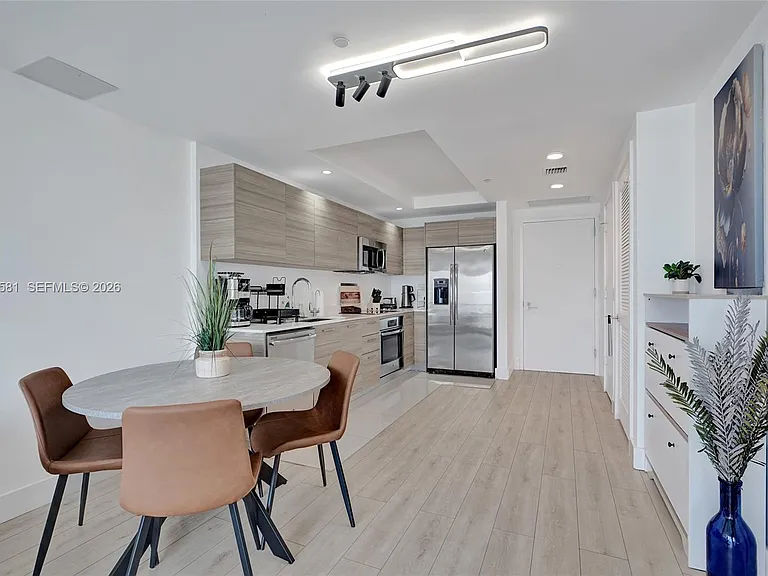 121 NE 34th St #2310 — Photo 11