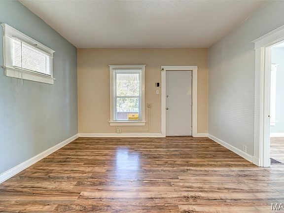 5th image of 1535 Bradford Ave