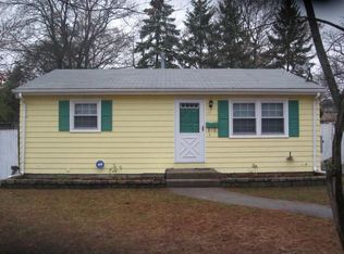 53 Nash Ave, Warwick, RI 02889
