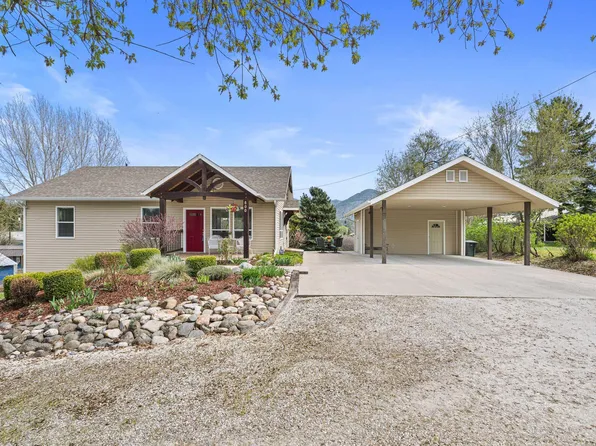 800 N Victoria St, Chewelah, WA 99109