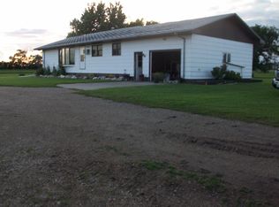 3416 15th Ave NE, Anamoose, ND 58710
