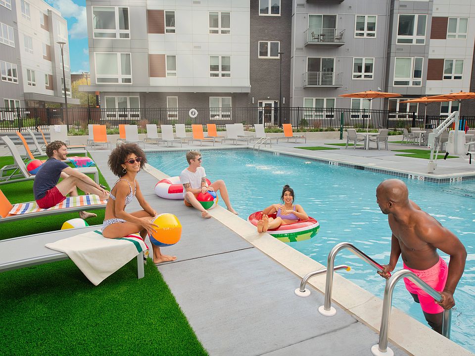 Dwell 2nd Street Resort Style Pool