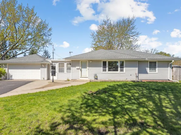 8808 10th Ave S, Bloomington, MN 55420