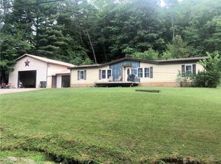 240 Michaelis Rd, Marietta, OH 45750