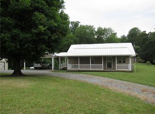 2107 Jimmie Kerr Rd, Graham, NC 27253