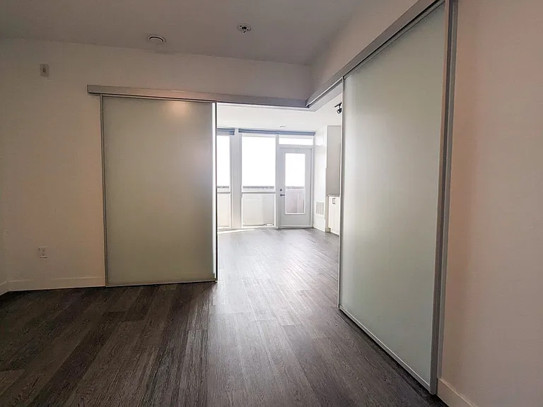 388 King St E #501 — Photo 20