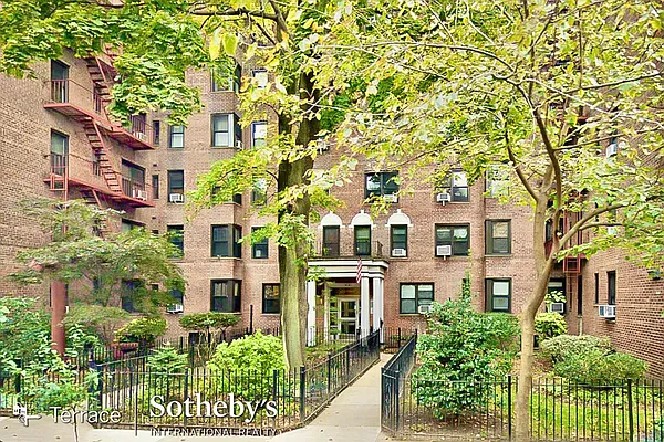 Rented by Terrace Sotheby's International Realty | media 5