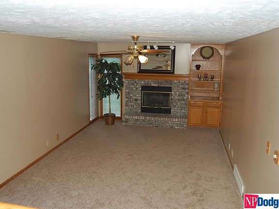 3rd image of 14523 Seward St