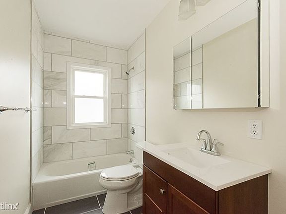 Bathroom 60 Gilbert Street Unit 2