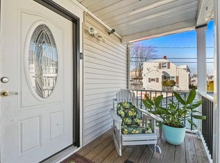 1051 Stafford Rd, Fall River, MA 02721