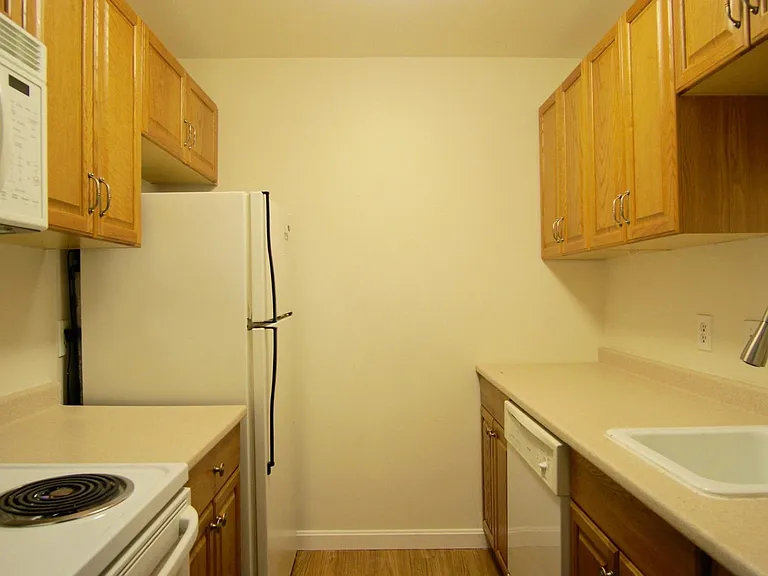 274 S Main St #36 — Photo 5