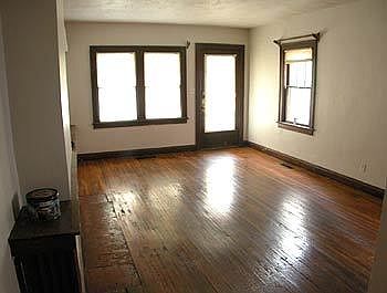 5th image of 425-427 E Lane Ave