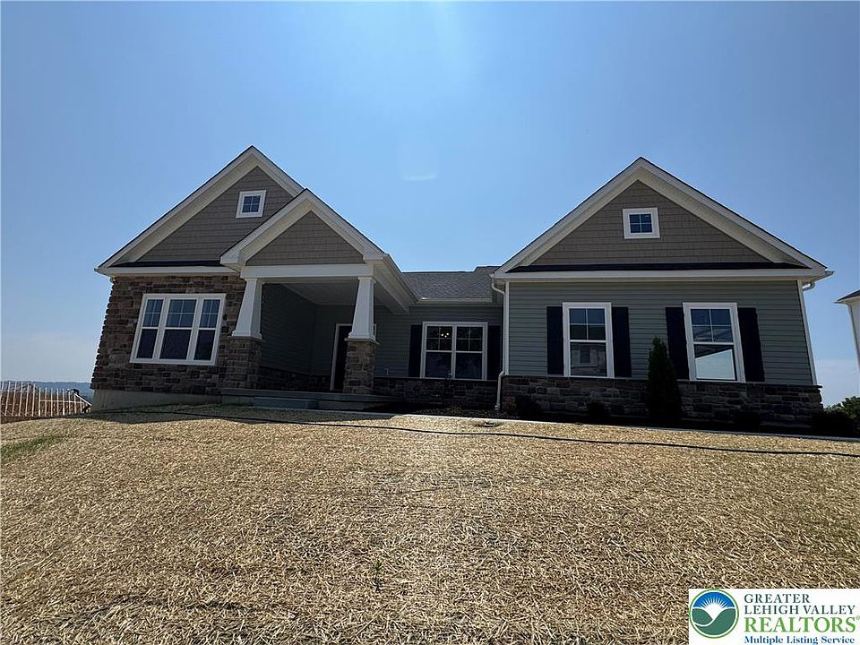 1st image of 4864 Farrcroft Dr #80