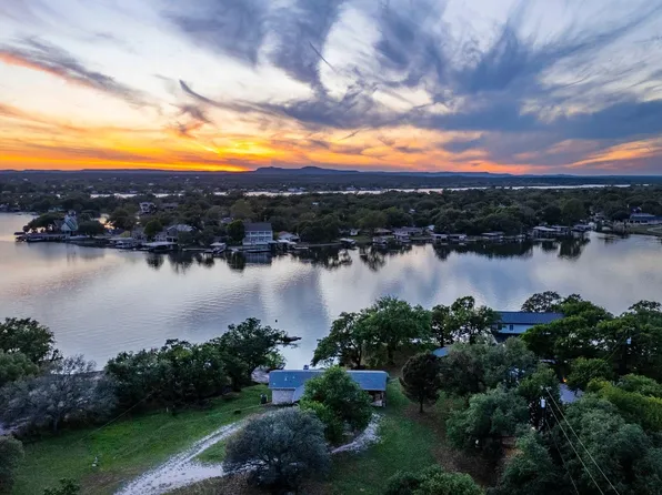 310 Castlehigh Drive, Granite Shoals, TX 78654