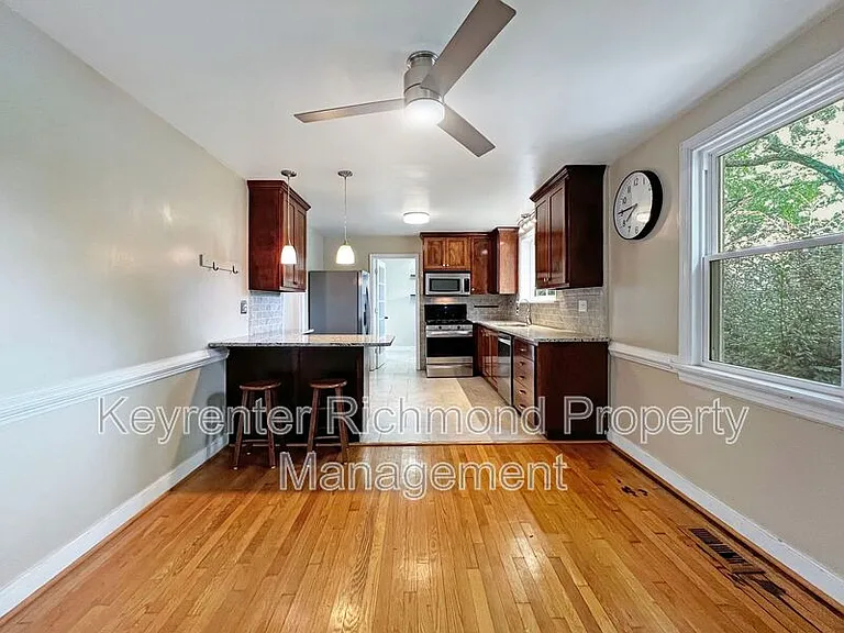 1201 Rennie Ave — Photo 8