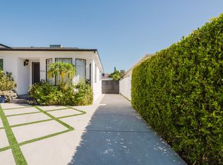 13521 Hamlin St, Van Nuys, CA 91401