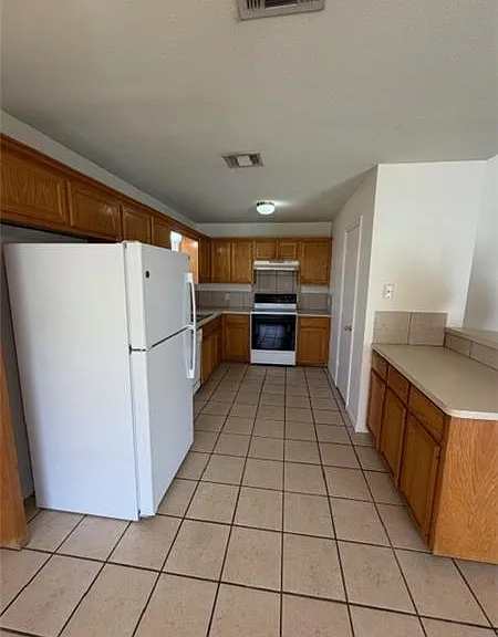 10152 Valencia Dr #B — Photo 7